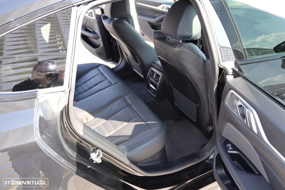 BMW i4 eDrive40 Pack Desportivo M Pro - 11
