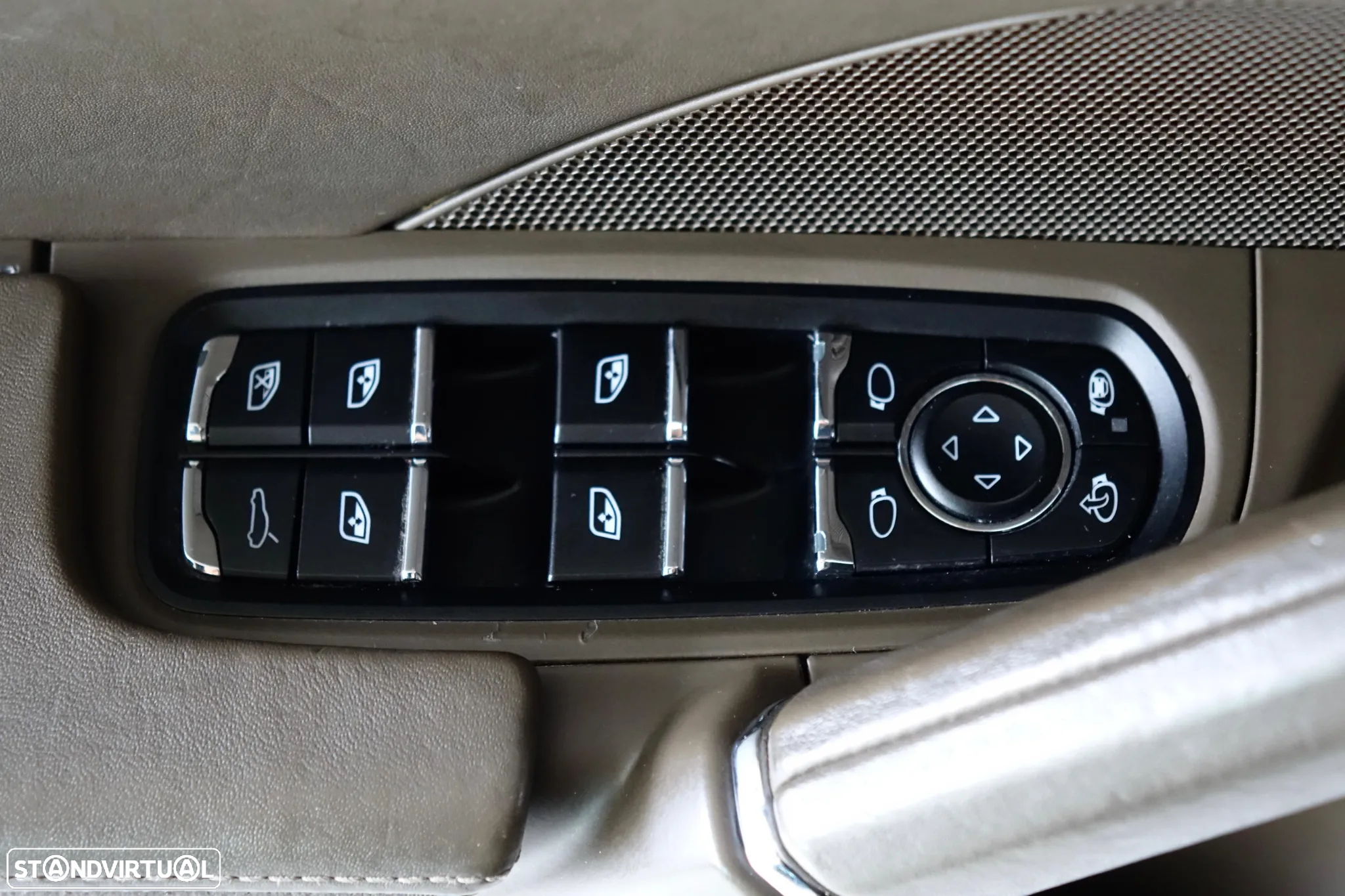 Porsche Cayenne Tiptronic - 27