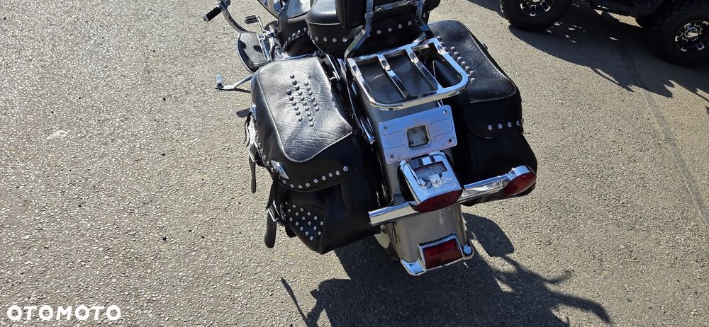 Harley-Davidson Softail Heritage Classic - 34