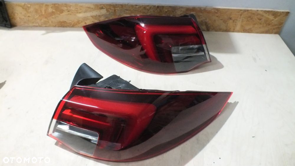 Lampa tylna lewa prawa Opel Insignia B HB - 2