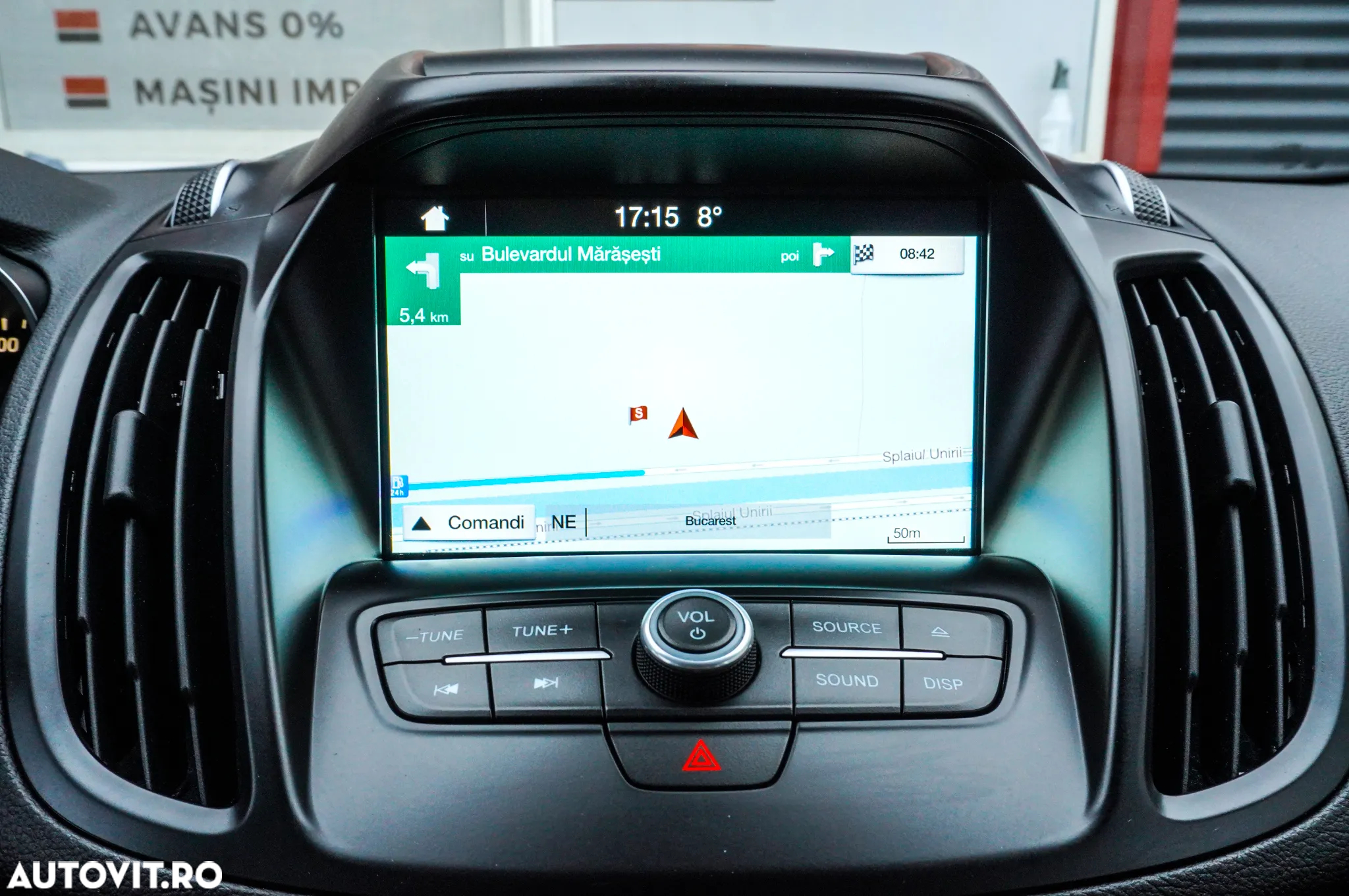 Ford Kuga 2.0 TDCi 4WD Powershift ST-Line - 24