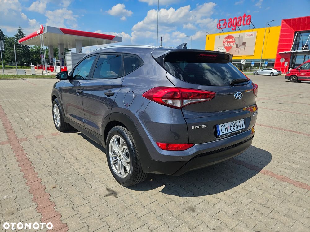 Hyundai Tucson blue 1.6 GDi 2WD Navi - 10