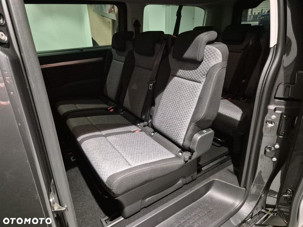 Peugeot Traveller 2.2 BlueHDi Long Business EAT8 - 12