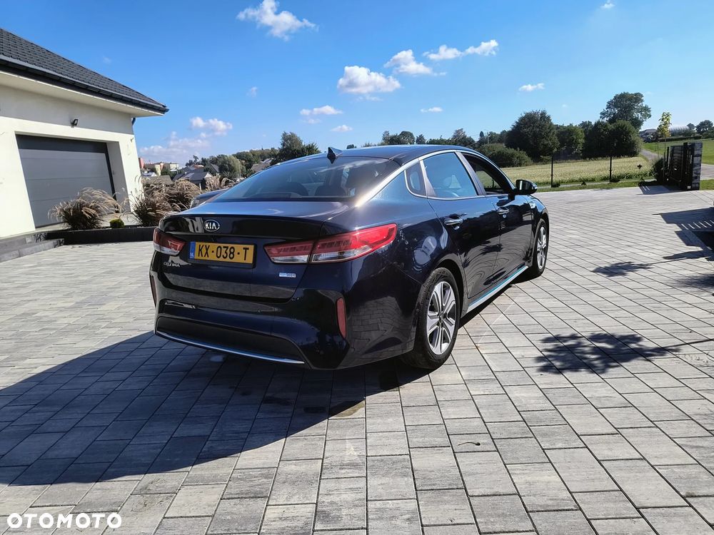 Kia Optima - 5