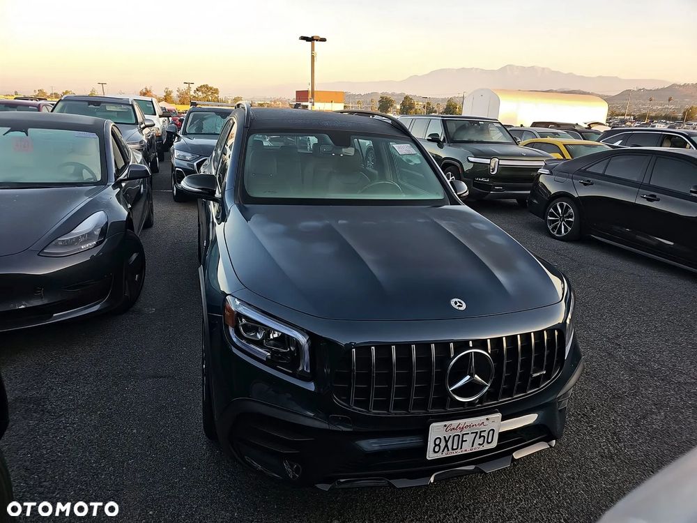 Mercedes-Benz GLB 250 4Matic 8G-DCT AMG Line