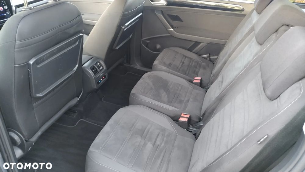 Volkswagen Touran 2.0 TDI SCR DSG Highline - 15