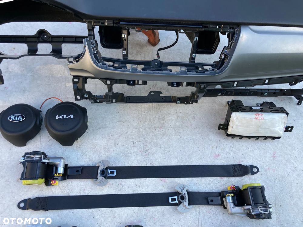 KIA STONIC DESKA KONSOLA KOKPIT PULPIT PÓŁKA PARAPET DASHBOARD AIRBAG PODUSZKI POWIETRZNE KIEROWCY PASAŻERA AIR BAG FOTELA W FOTEL KURTYNA KURTYNY PASY PAS BEZPIECZEŃSTWA na    MAGAZYNIE OD RĘKI !!! - 6