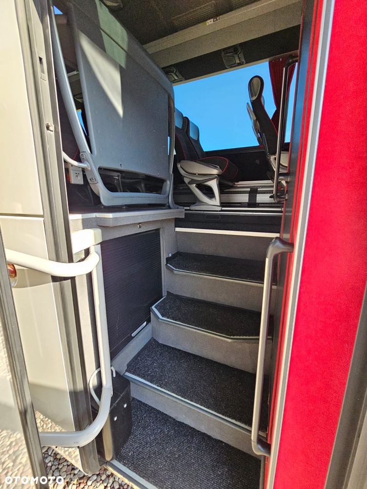 Mercedes-Benz TOURISMO dostępne od ręki - 20