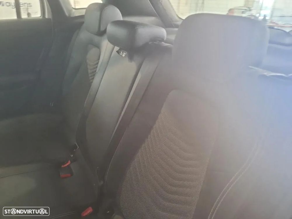 Mercedes-Benz GLA 200 d Style - 5