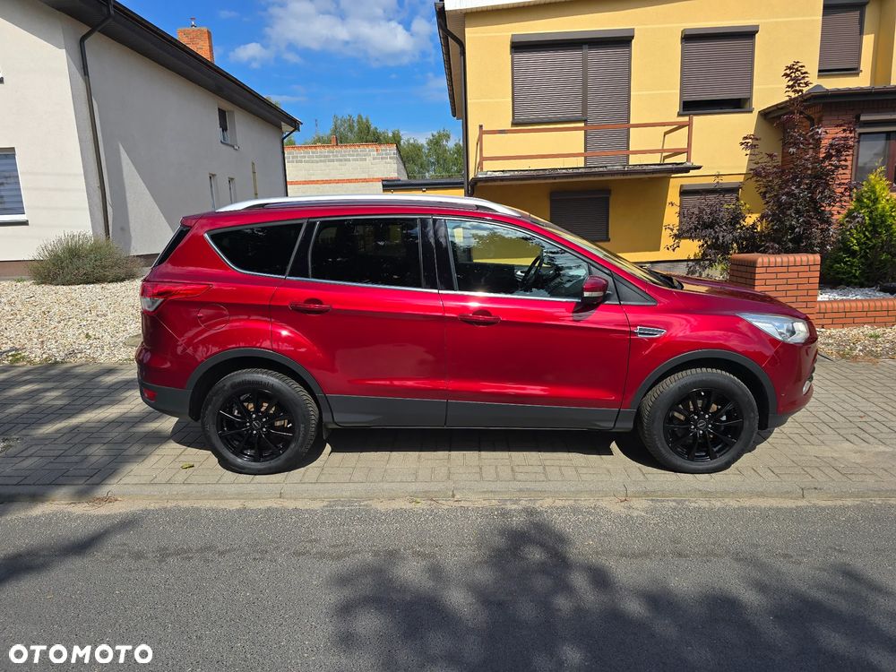 Ford Kuga - 10