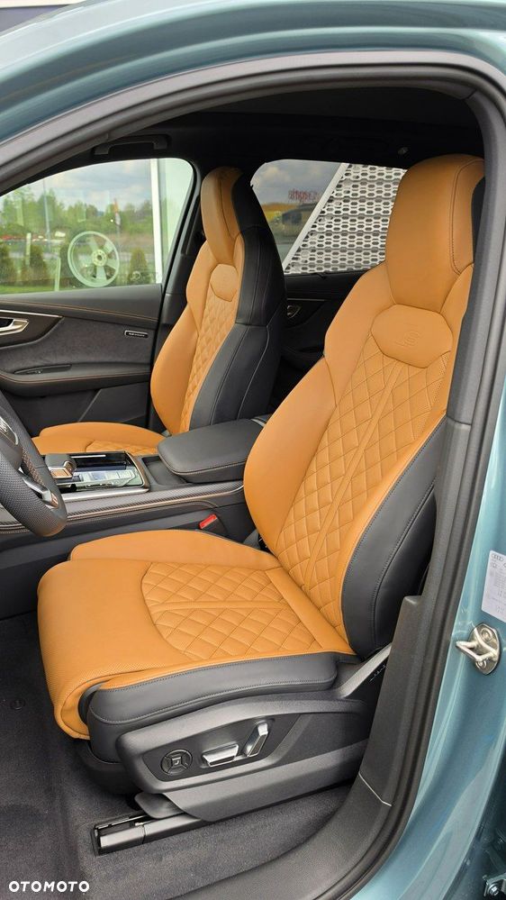Audi Q7 - 9