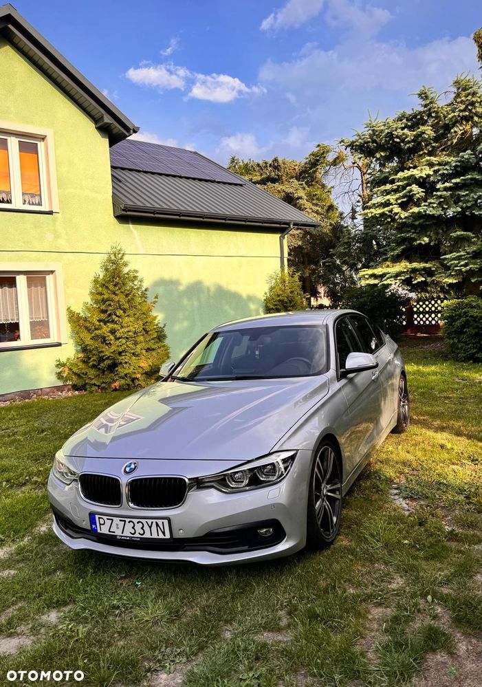 BMW Seria 3 320i Advantage - 1