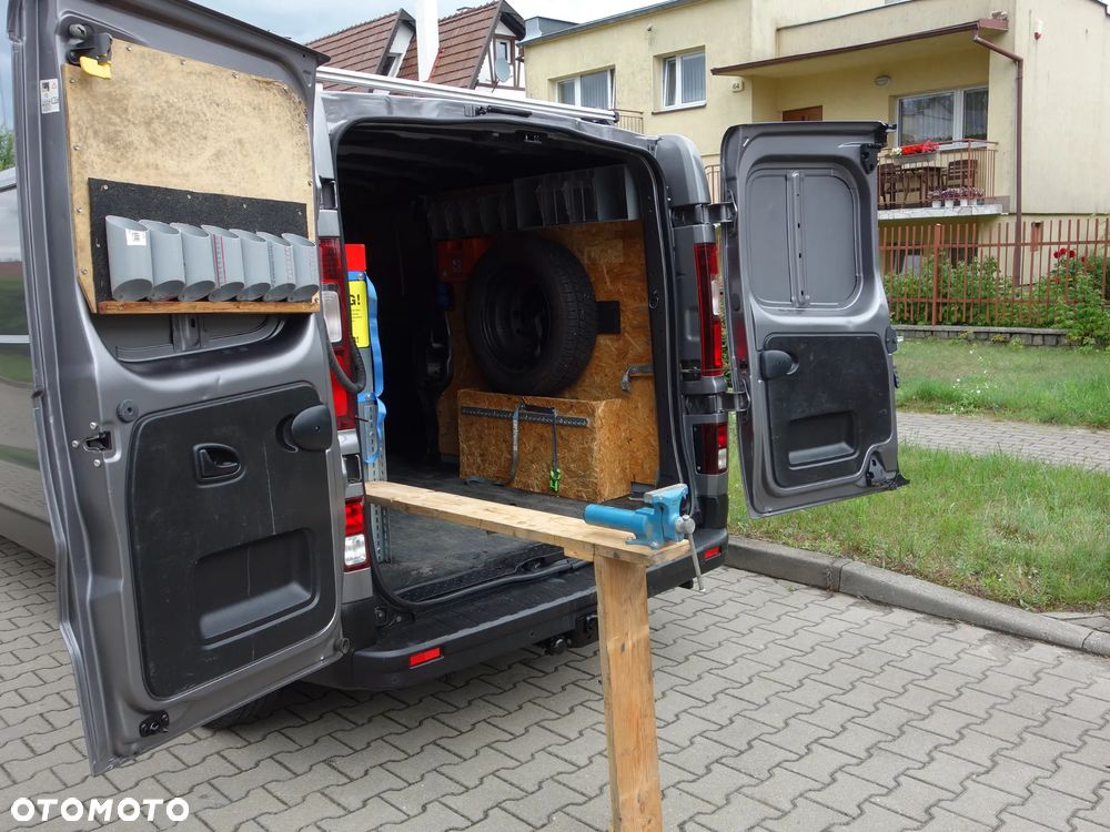 Renault TRAFIC - 10