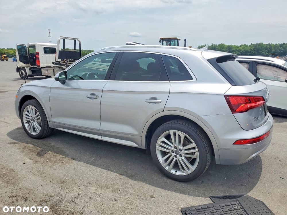 Audi Q5 - 2
