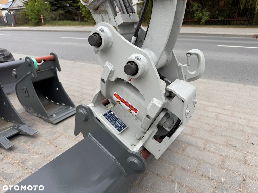 Takeuchi TB216 V4 PowerTilt Lehnhoff MS01 Japońska Od RĘKI - 10