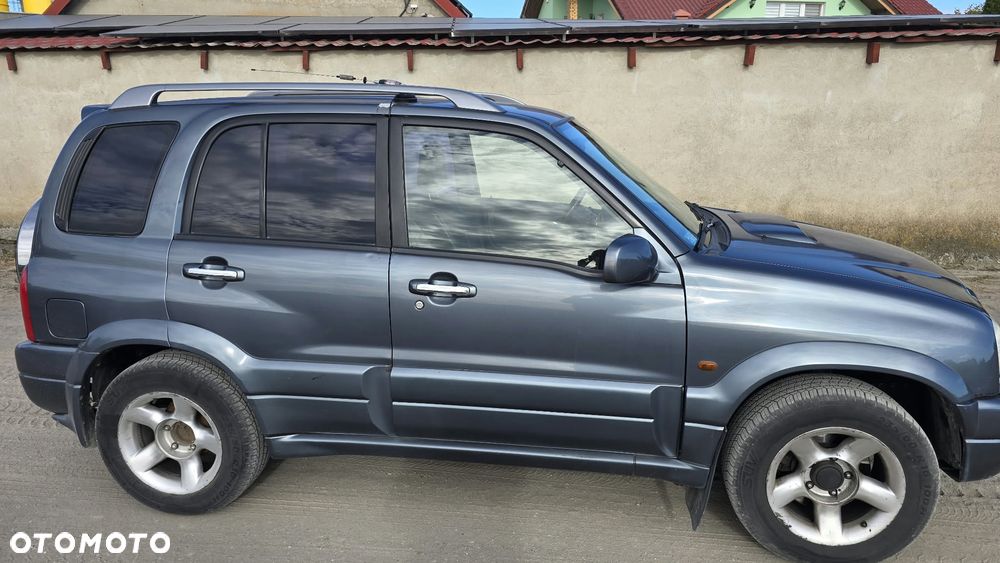 Suzuki Grand Vitara - 11