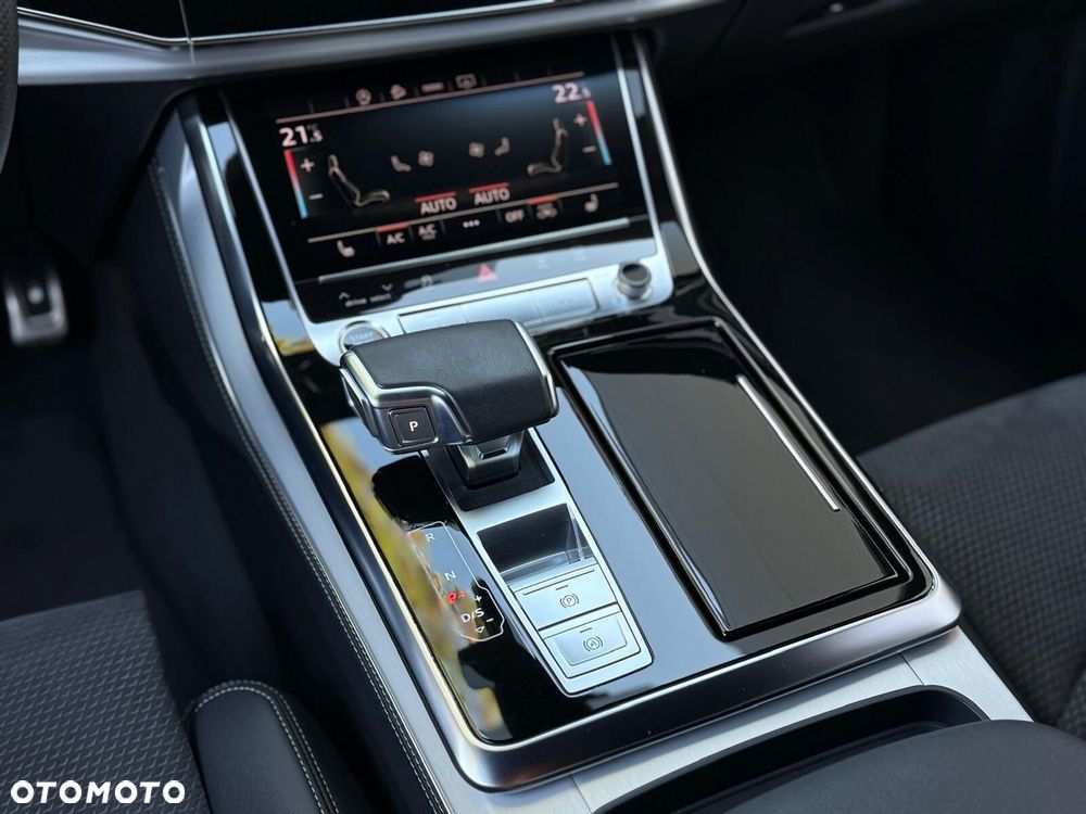 Audi Q7 - 36
