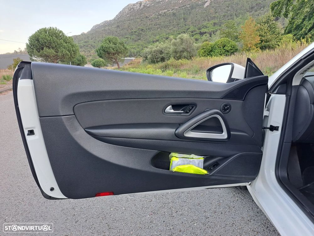 VW Scirocco 2.0 TDI Sport DSG - 12