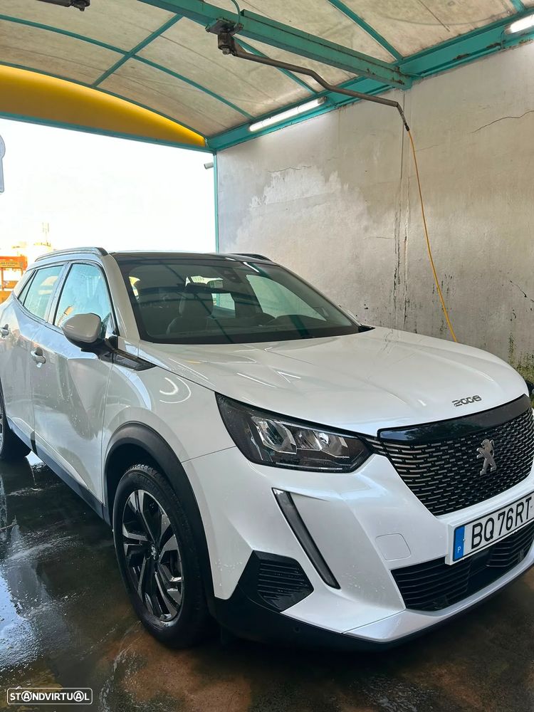 Peugeot 2008 PureTech 130 EAT8 Allure - 1