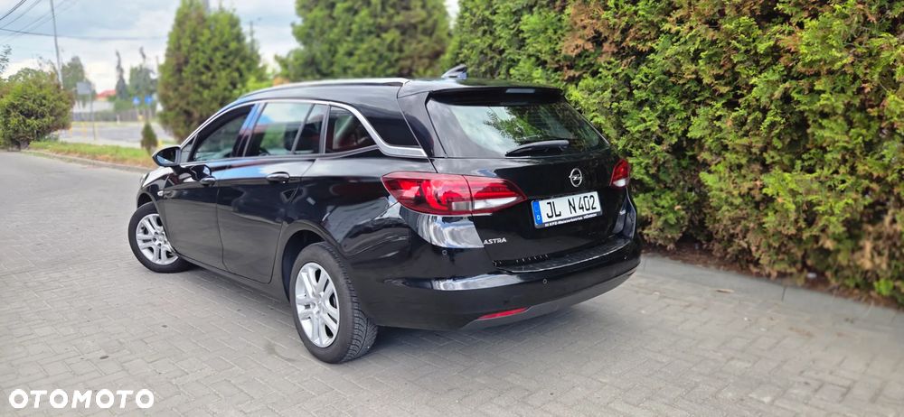 Opel Astra 1.6 D (CDTI) Start/Stop Innovation - 9