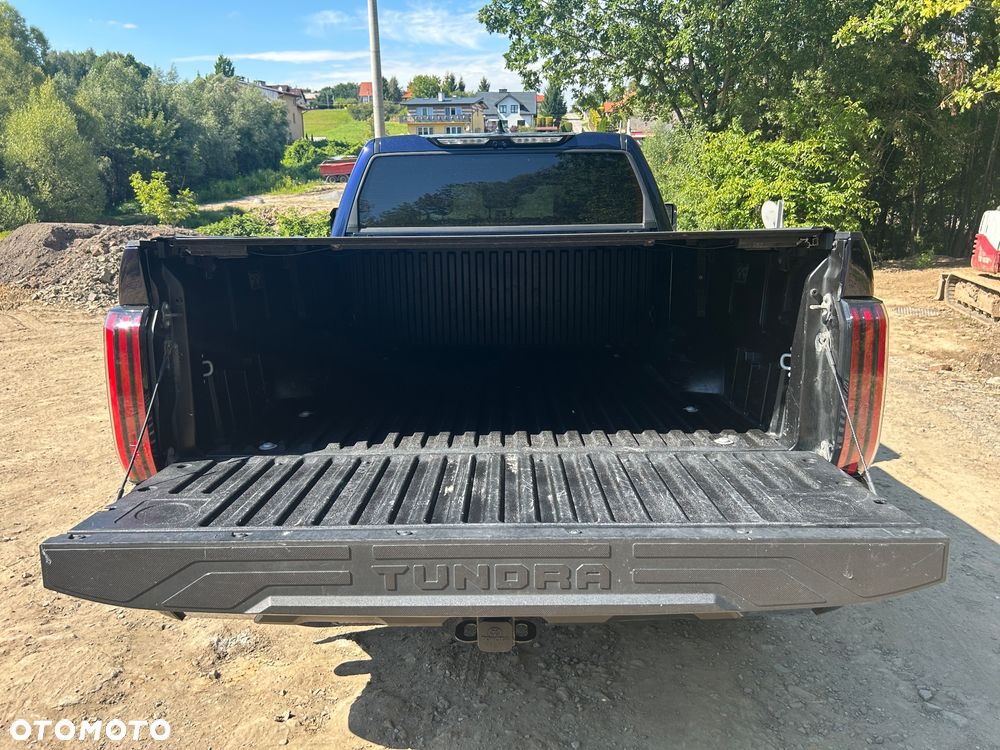 Toyota Tundra - 37