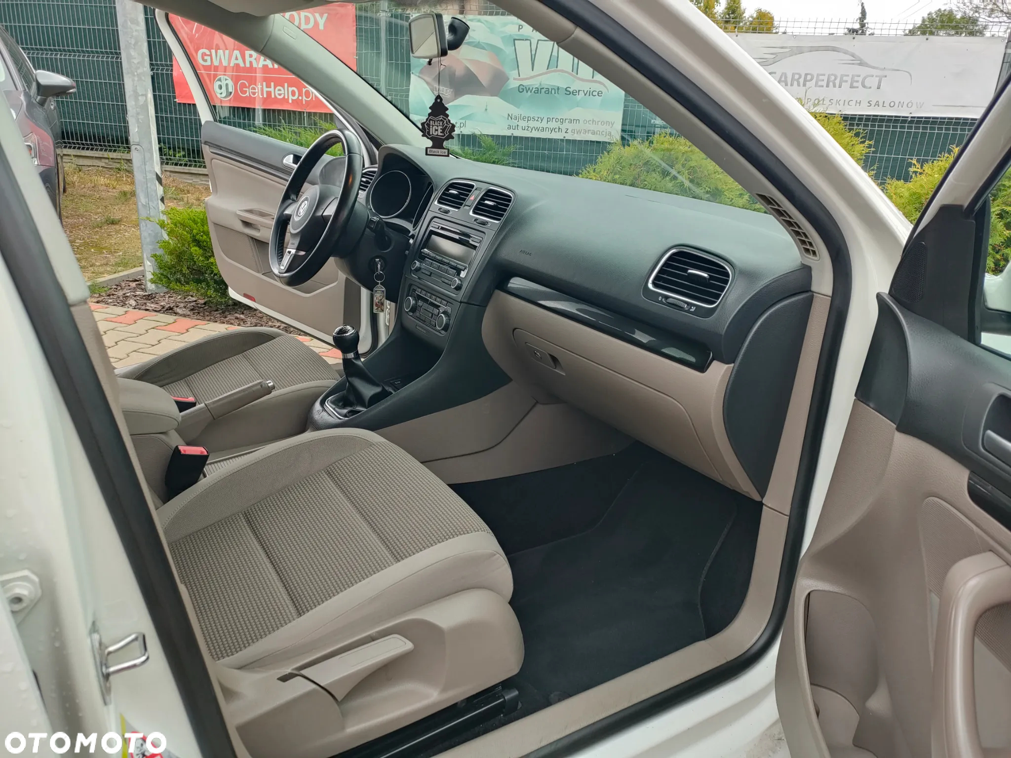 Volkswagen Golf 1.6 TDI 4Motion BlueMotion Technology Comfortline - 18