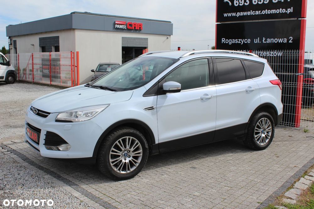 Ford Kuga 2.0 TDCi 2x4 Champions Edition - 4