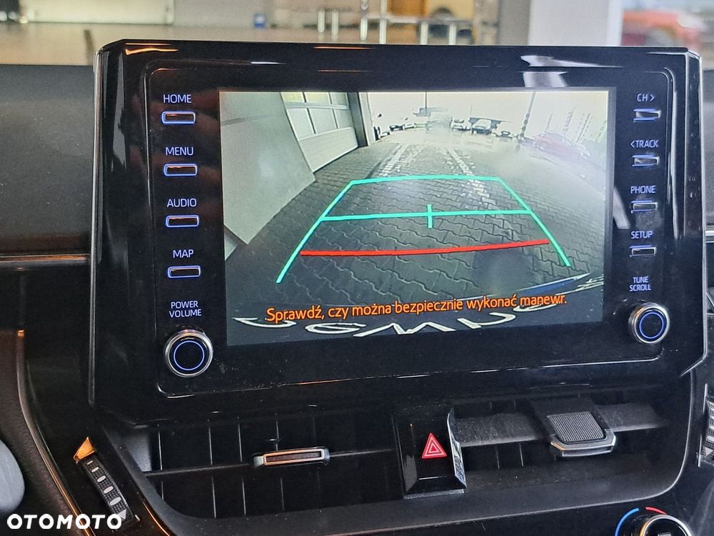 Toyota Corolla - 13