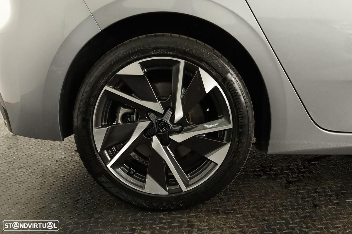 Peugeot 308 - 5