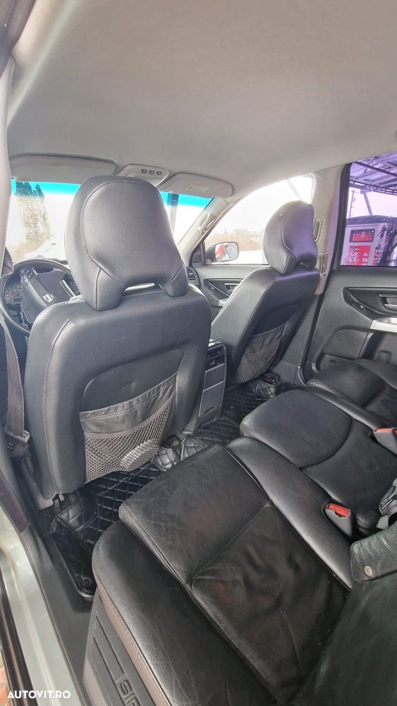 Volvo XC 90 - 20