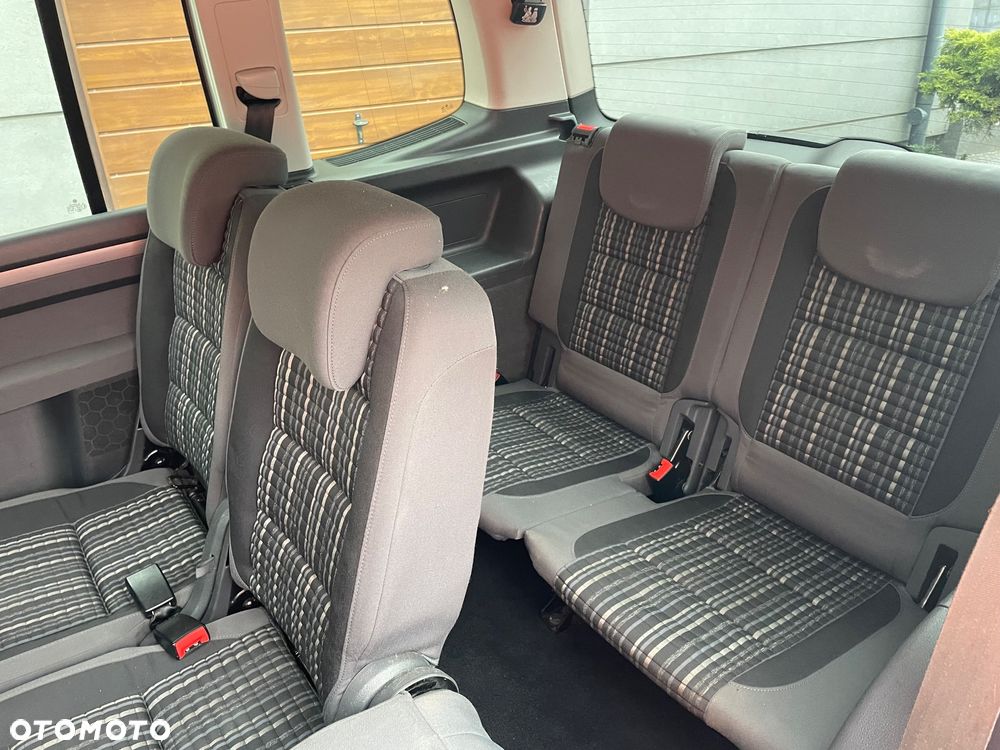 Volkswagen Touran 2.0 TDI DPF Cross Perfectline - 28