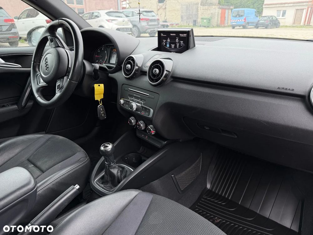 Audi A1 Sportback 1.4 TDI (ultra) design - 24
