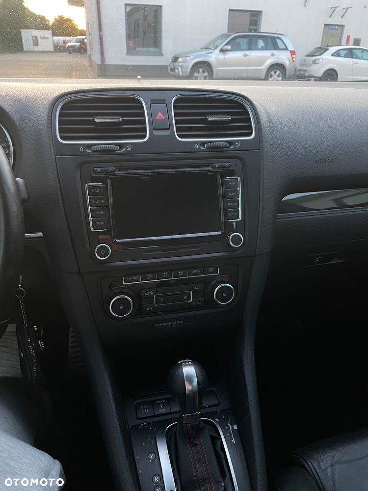 Volkswagen Golf 2.0 TSI GTI DSG - 17
