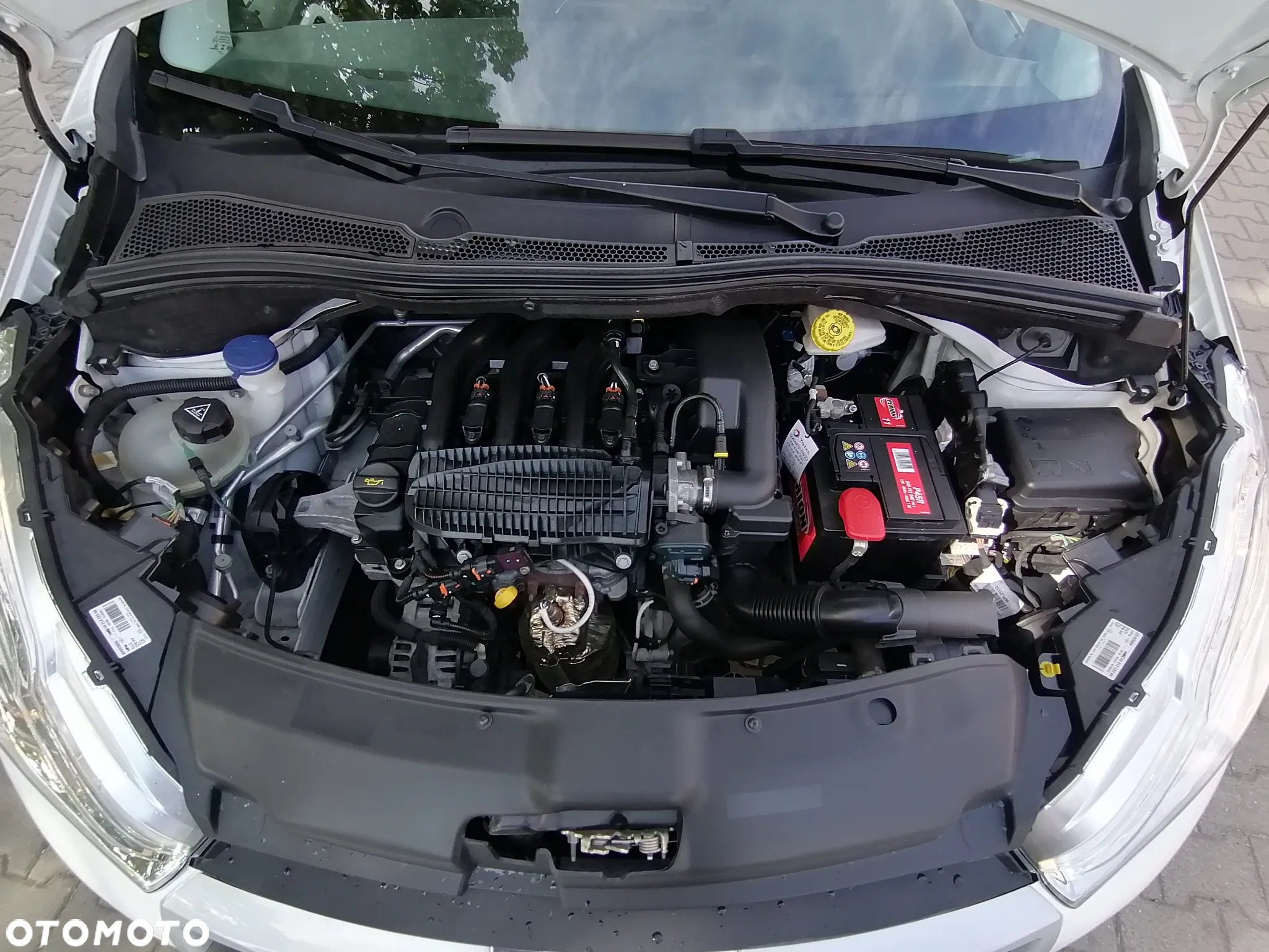 Peugeot 208 - 27