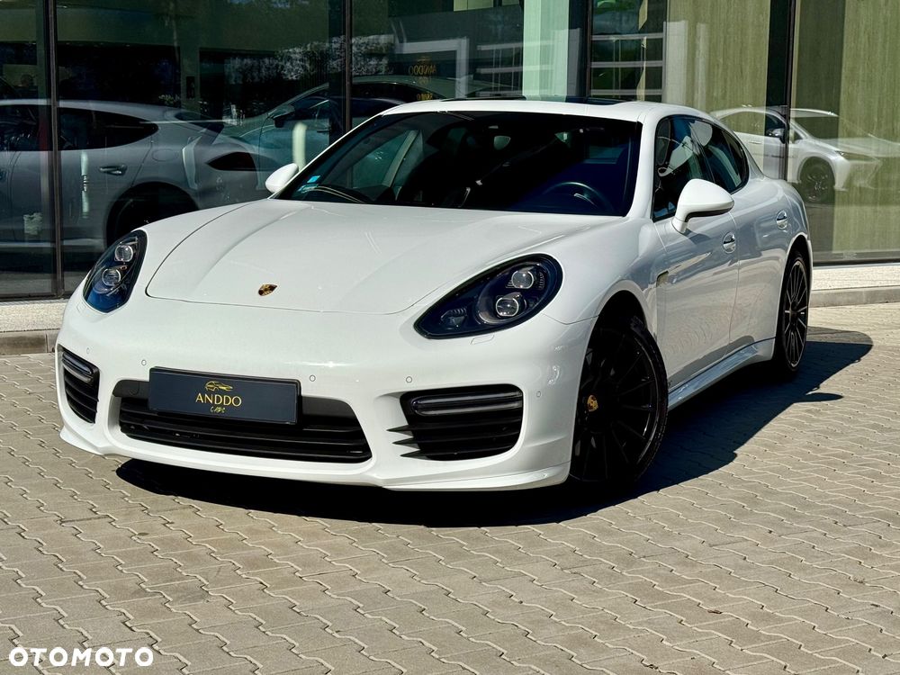 Porsche Panamera GTS - 6