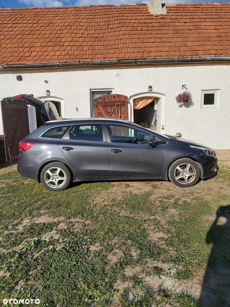 Kia Ceed - 7
