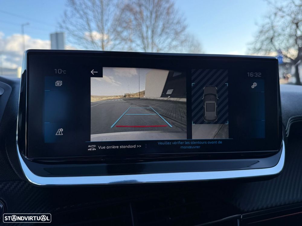 Peugeot 2008 1.2 PureTech GT Line EAT8 - 17