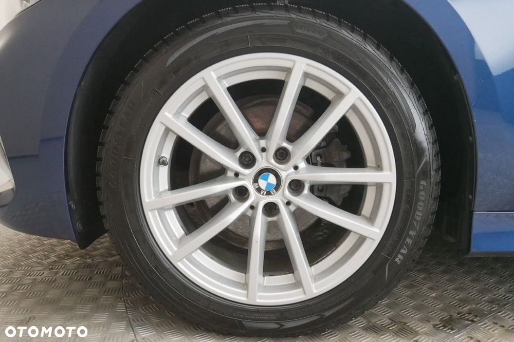 BMW Seria 3 - 14