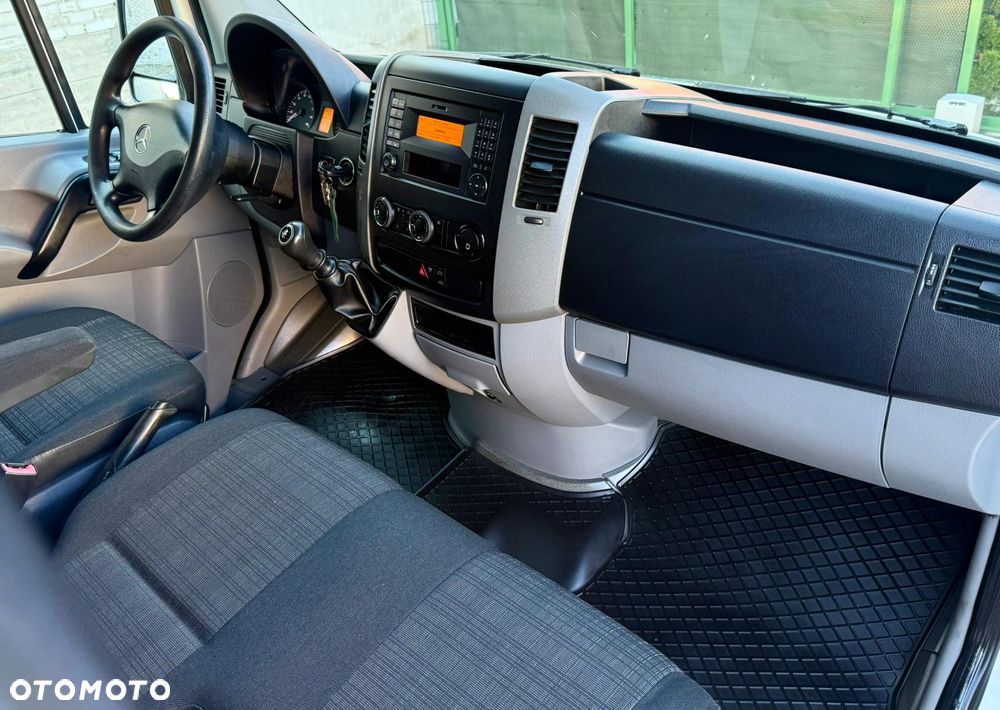 Mercedes-Benz Sprinter 313 Furgon Warsztat Salon Polska Bezwypadkowy FVAT23% - 31