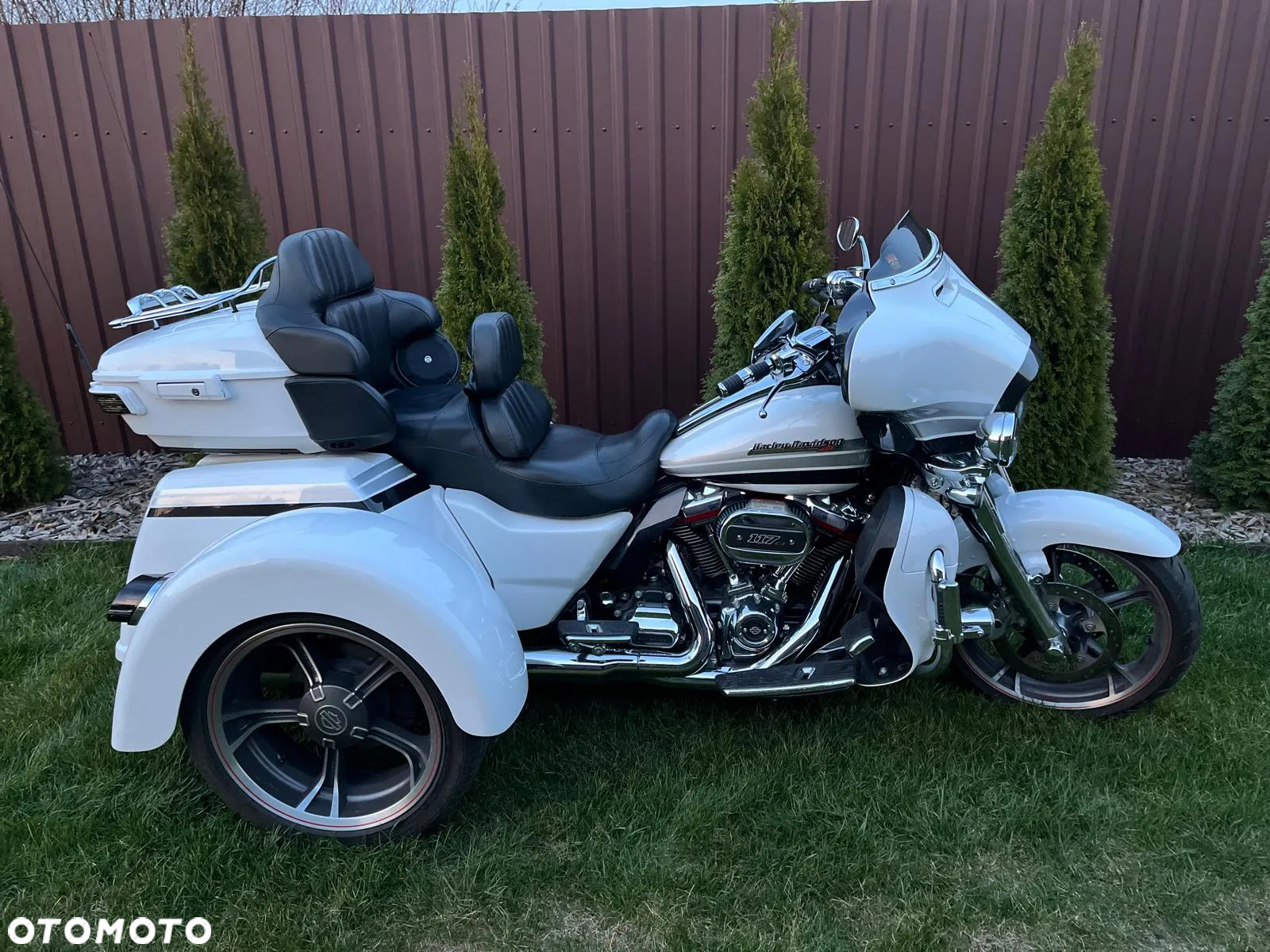 Harley-Davidson Tri Glide - 15