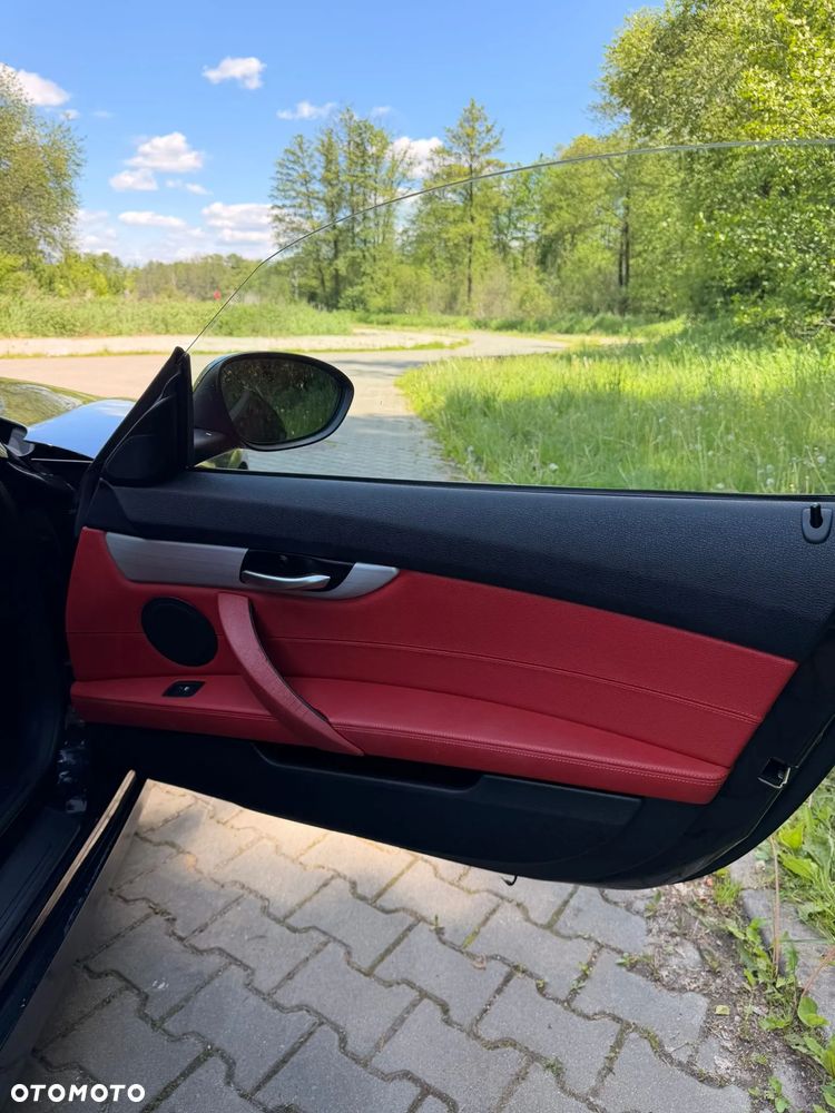 BMW Z4 sDrive23i - 21