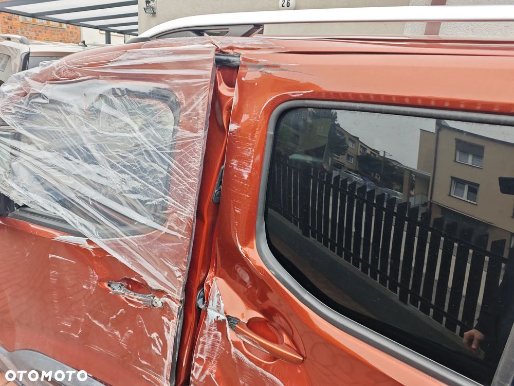 Peugeot Rifter Long 1.5 BlueHDI GT Line S&S - 6