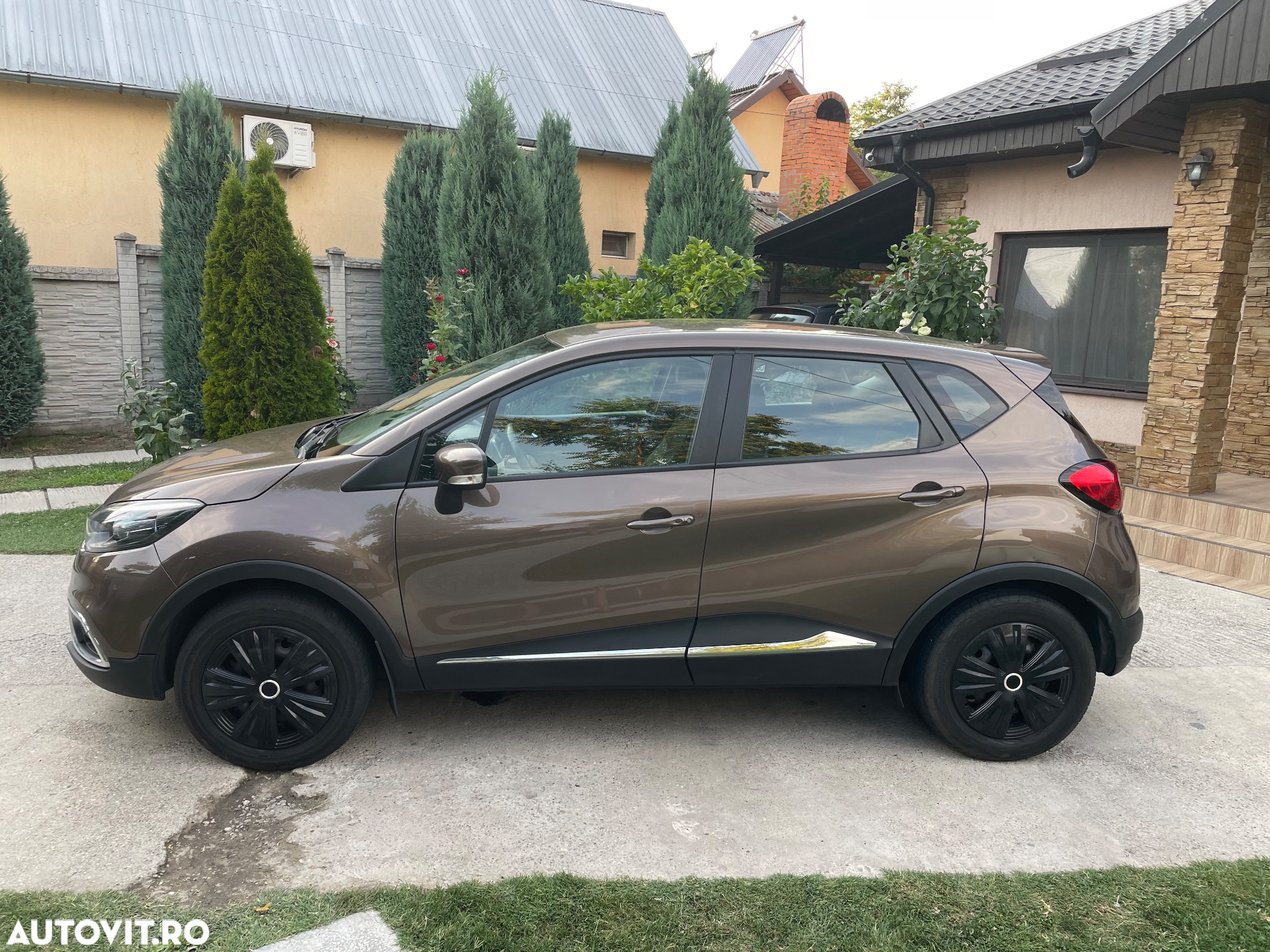Renault Captur - 3