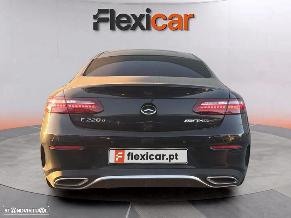 Mercedes-Benz E 220 d AMG Line - 3