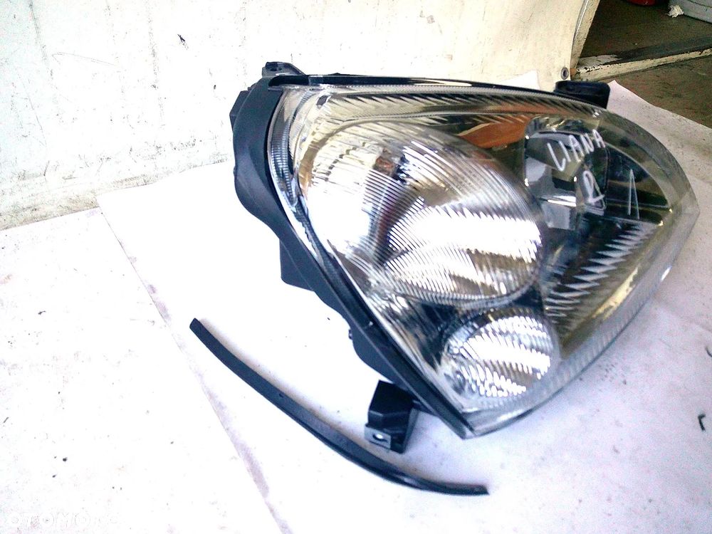 suzuki liana lampa przód prawa nowa przednia - 4