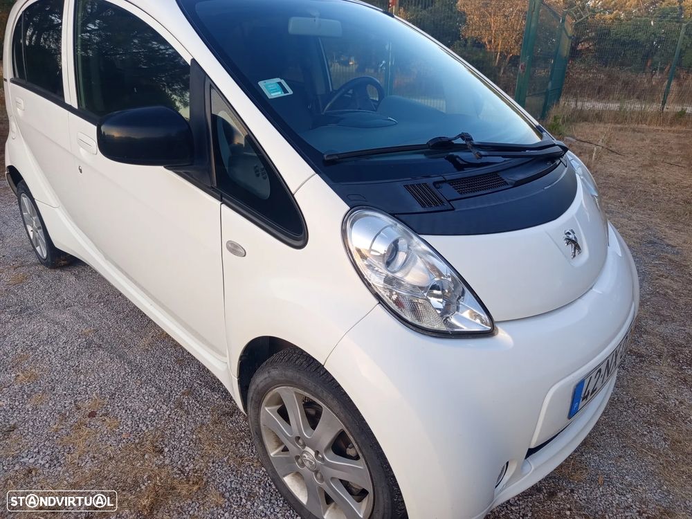 Peugeot Ion