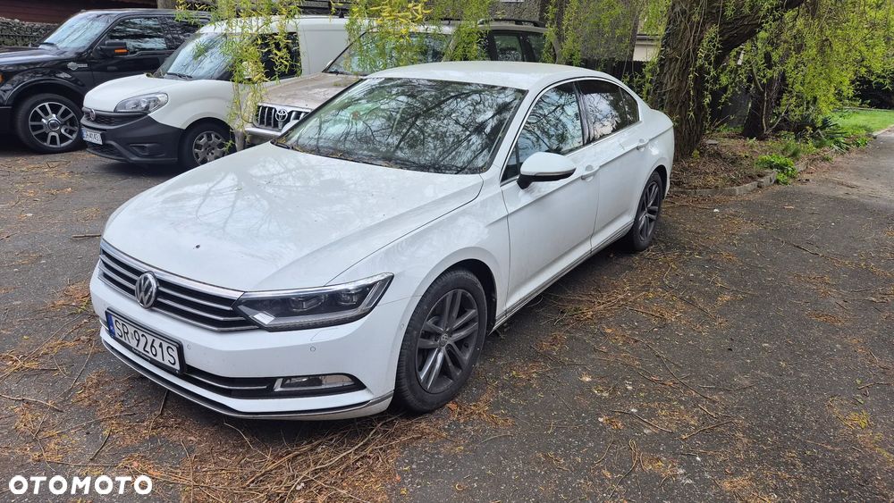 Volkswagen Passat 2.0 TSI 4Mot Highline DSG - 1