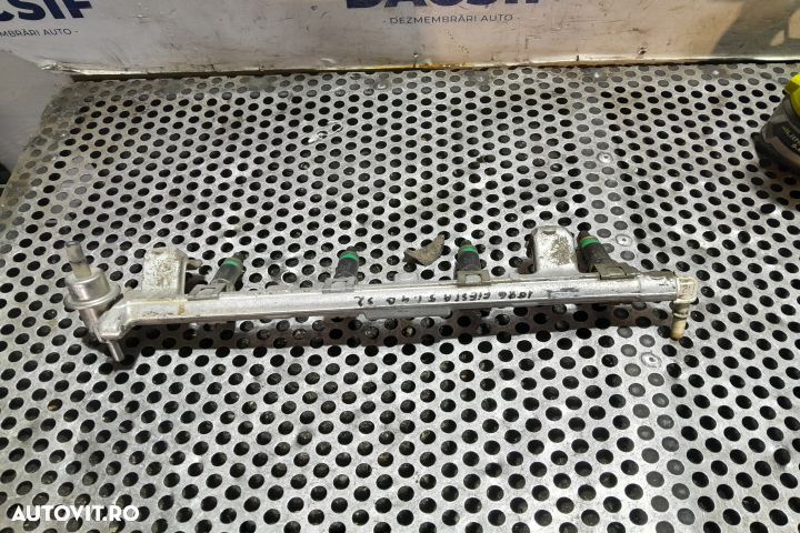 Rampa injectoare 2N1U-9H487-AB / 98MF-BB 2N1U-9H487-AB / 98MF-BB Ford - 2