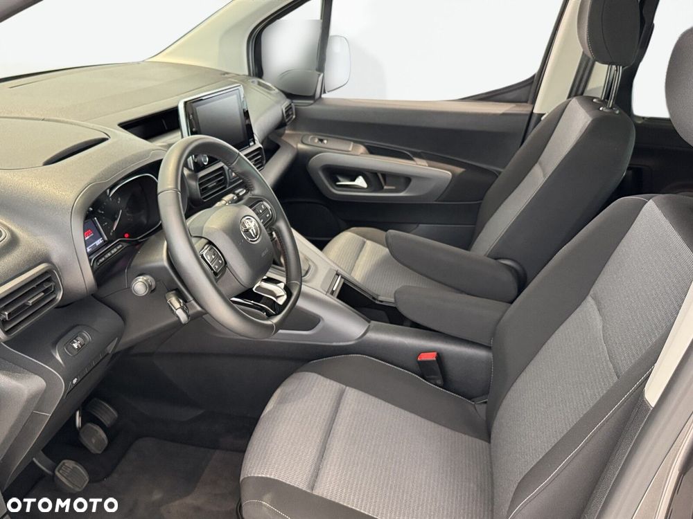 Toyota Proace City Verso - 11