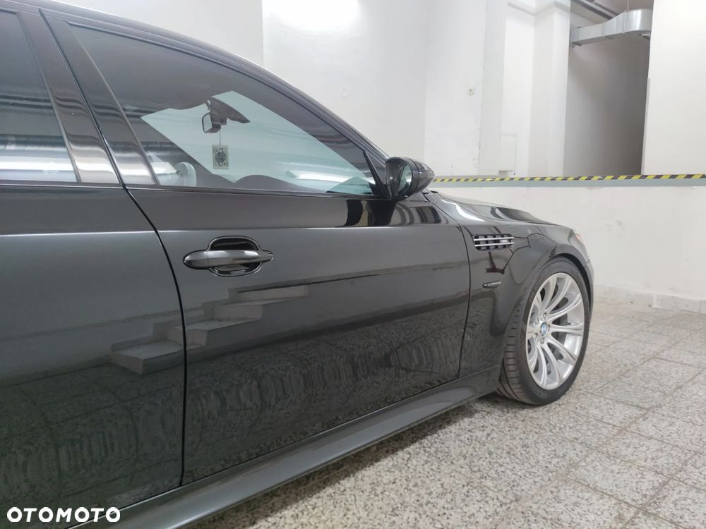 BMW M5 - 5